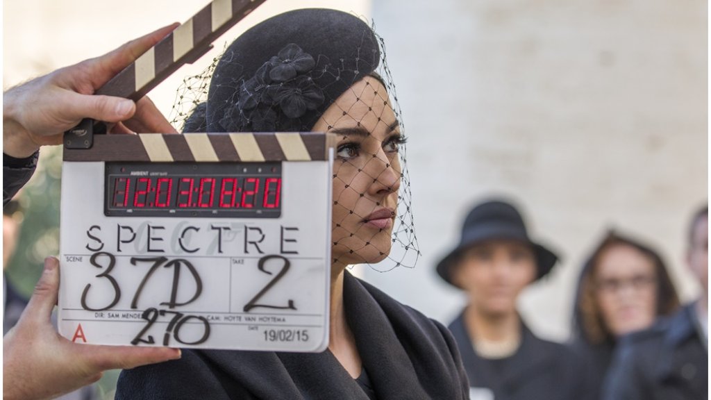 Bond girls 1