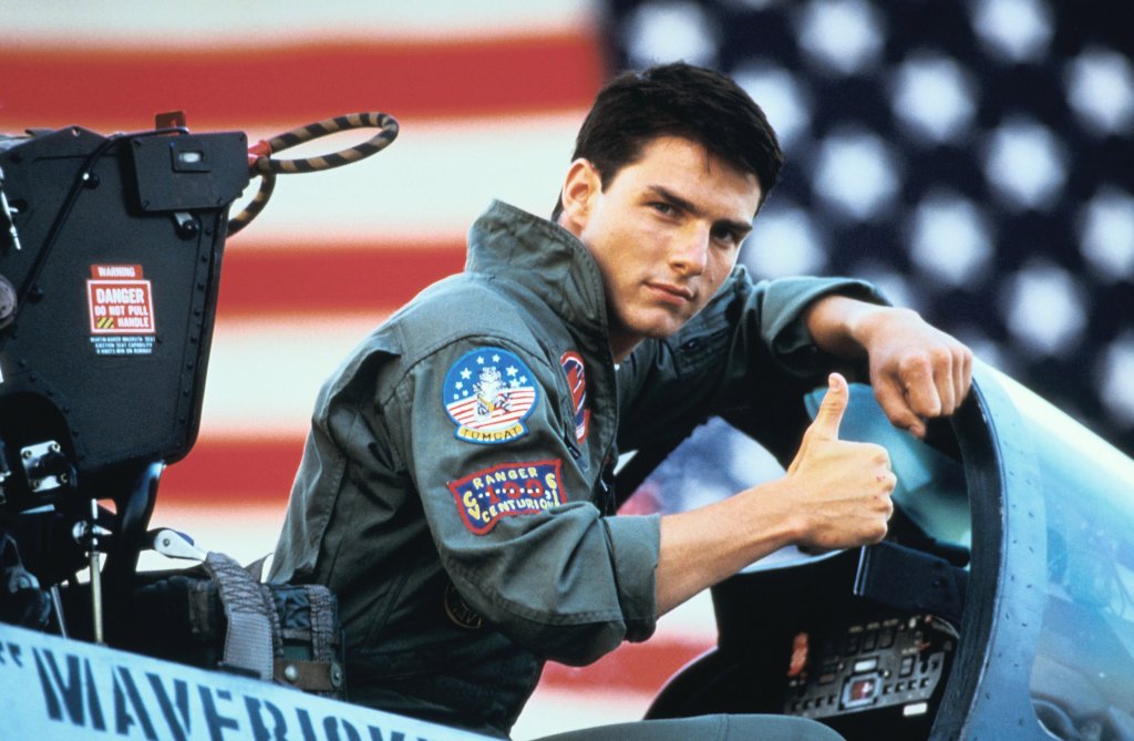 \"Top Gun\" 
Историята на Маверик продължава в \"Top Gun 2\" през 2019.
