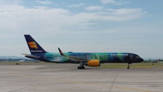 icelandair-slide-2-4