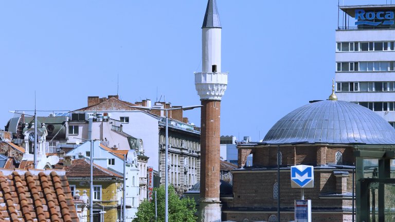 Заради мерките срещу разпространението на заразата, той ще протече при редица ограничения