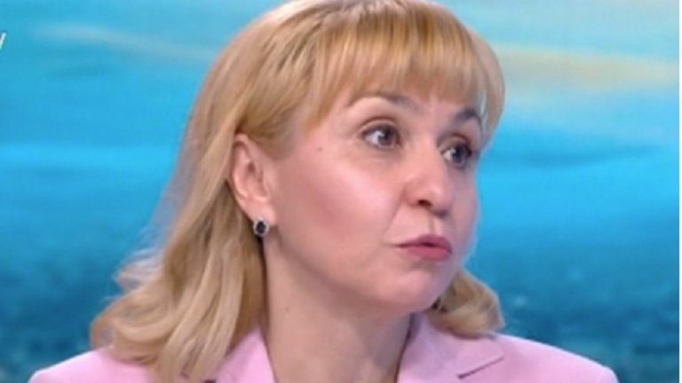 Държавата трябва да се намесва повече в случаите с болни деца, смята общественият защитник Диана Ковачева