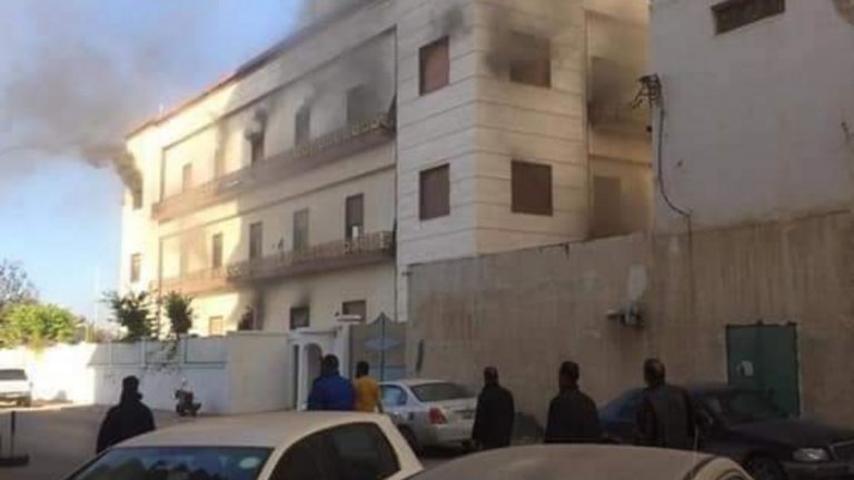 Засега жертвите от нападението са 3, други 9 души са били ранени и откарани в болници