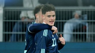 Защо магьосникът Вирц блести за Германия, но бледнее в Ливърпул?