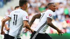 Германия набира скорост, а и още не е допуснала гол на Евро 2016...
