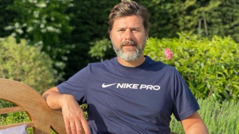 Почетино е без работа, а оферта от Юнайтед би го върнала на Острова.