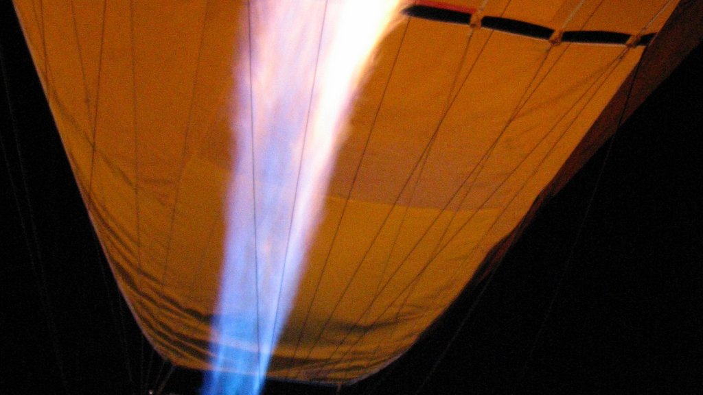 Ballon-flame02