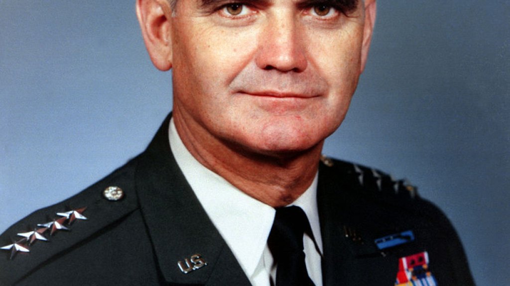 819px-Gen_William_C_Westmoreland