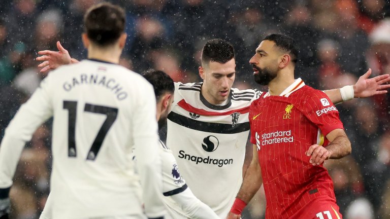 Те заявиха, че Юнайтед ще завърши пред Ливърпул в крайното класиране