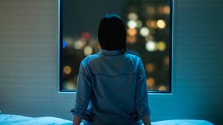 Връзката между хормоните, безсънието и храната