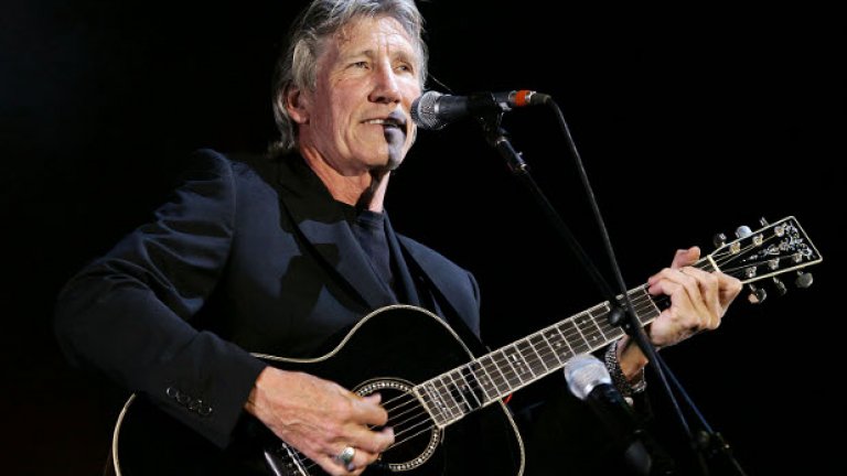На бившия басист на Pink Floyd няма да му се налага да гледа срещата между "Лудогорец" и "Базел"