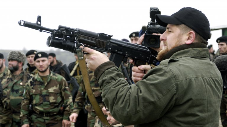 В момента по пост над него са само военният министър Сергей Шойгу и началникът на Генералния щаб на руската армия Валерий Герасимов