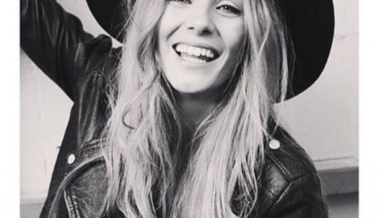 Марта Абрил