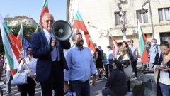 Лидерът на ДСБ, част от "Демократична България" заяви, че основната цел на коалицията е да получи мандат за съставяне на правителство от президента