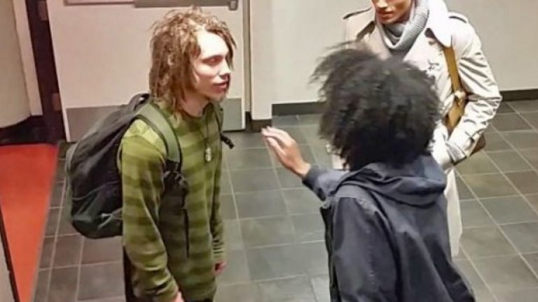 Преди дни умопомрачението на "културното присвояване", (наричано "културна апроприация" за по-академично и тежко звучене) бе капсулирано в едно тревожно и стряскащо видео от коридорите на щатския университет в Сан Франциско.