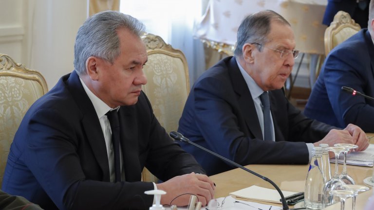 Представители на двете страни се срещат край Припят