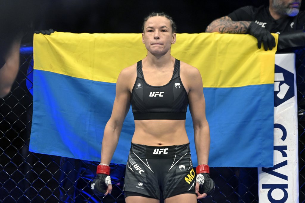 "Майната ти! Не пипай страната ми!": Украинка от UFC изригна след впечатляваща победа