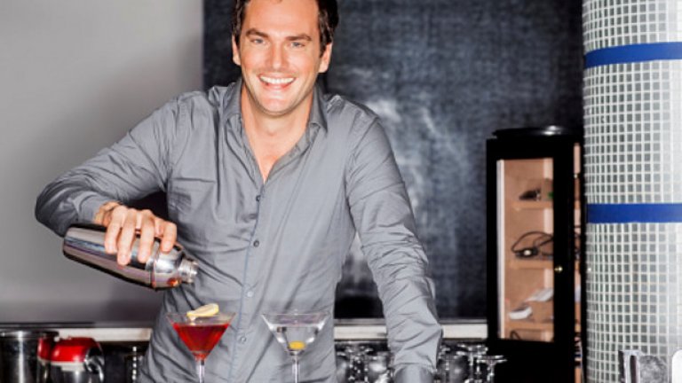 Cosmopolitan прави дамите щастливи