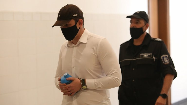 Мярката на Кристиан Николов бе променена на "домашен арест"