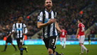 нюкасъл, висша лига, пол дъмет, манчестър юнайтед