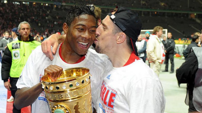 Дейвид Алаба и Франк Рибери
Двама от чужденците в Байерн са свързани с голямо приятелство.