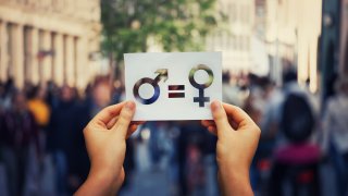 Докладът на Global Gender Gap Report тази година подчертава нарастващата нужда от спешност на действията