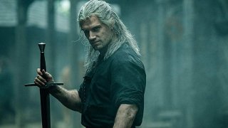 Адаптацията на фентъзи книгите на Анджей Сапковски не е толкова лоша, колкото можеше да бъде. И макар да не е перфектна, това е достатъчен успех.