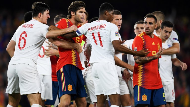 1. Това беше най-стойностният спектакъл в Лигата на нациите до момента
Паузите в клубния футбол заради националните отбори са периоди на скука за футболния запалянко и досега Лигата на нациите не успяваше да промени това. В последните дни имахме възможност да видим доста разочароващи мачове от новия турнир с малко на брой голове и положения, предпазлив футбол и ниска мотивация от играчите. Вчера обаче Англия и Испания направиха най-добрата реклама на Лигата на нациите до момента и спретнаха мач, в който имаше почти всичко от футболната игра. Неутралният зрител няма как да не е доволен.