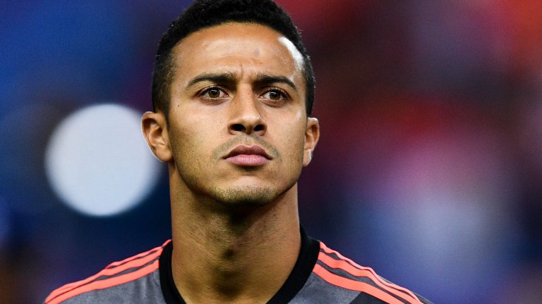 Тиаго е луксозен тип играч, който подхожда на луксозен клуб. В Ливърпул той ще се изправи срещу своя идол Пеп Гуардиола, за да допълни дългия си списък от трофеи