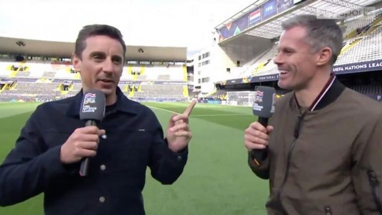 Невил и Карагър не пропуснаха да разпалят клубните си страсти в ефир.