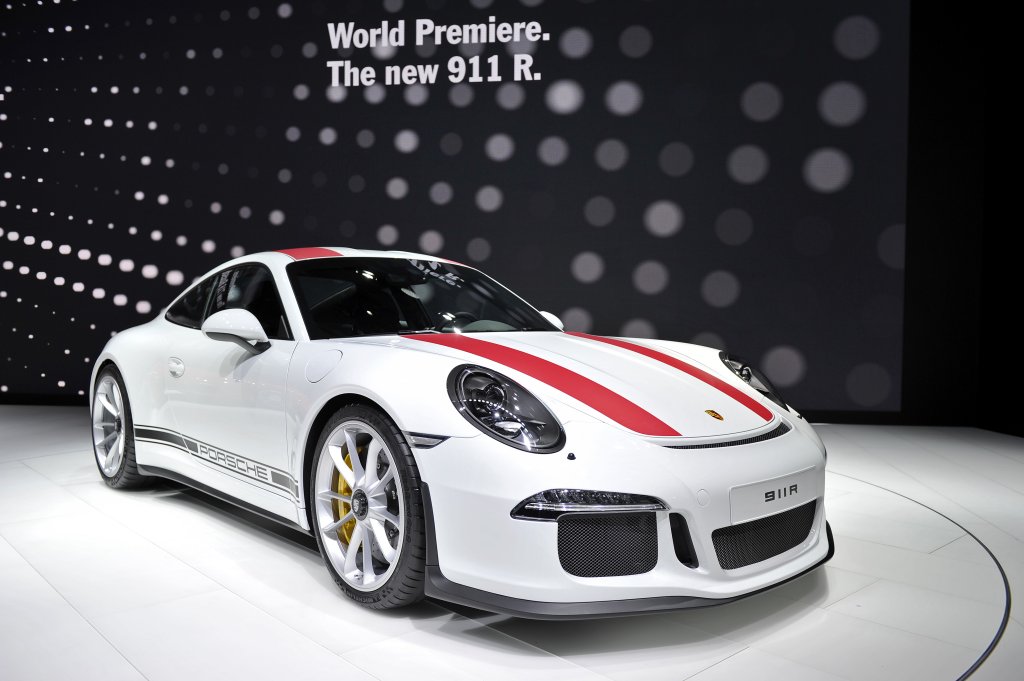  Porsche 911 R 