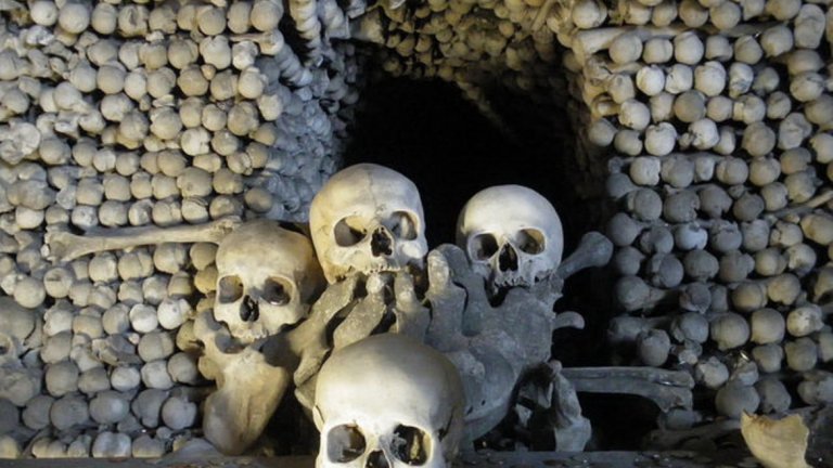 Катедралата на Кутна Хора не е мясти за хора със слаби нерви