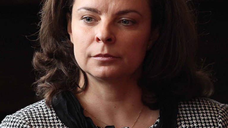 Като гинеколог министърът на здравеопазването д-р Таня Андреева смята, че не е редно жени на 50-60 години да раждат деца