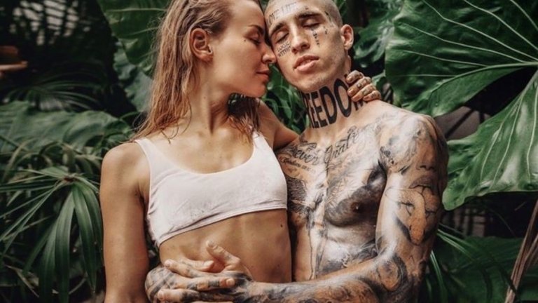 Каталин Онк и Елена Енгелхарт се отдръпват от Instagram