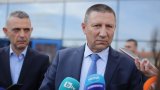 Той поиска също така да бъде сезиран Конституционният съд за промените в Закона за съдебната власт