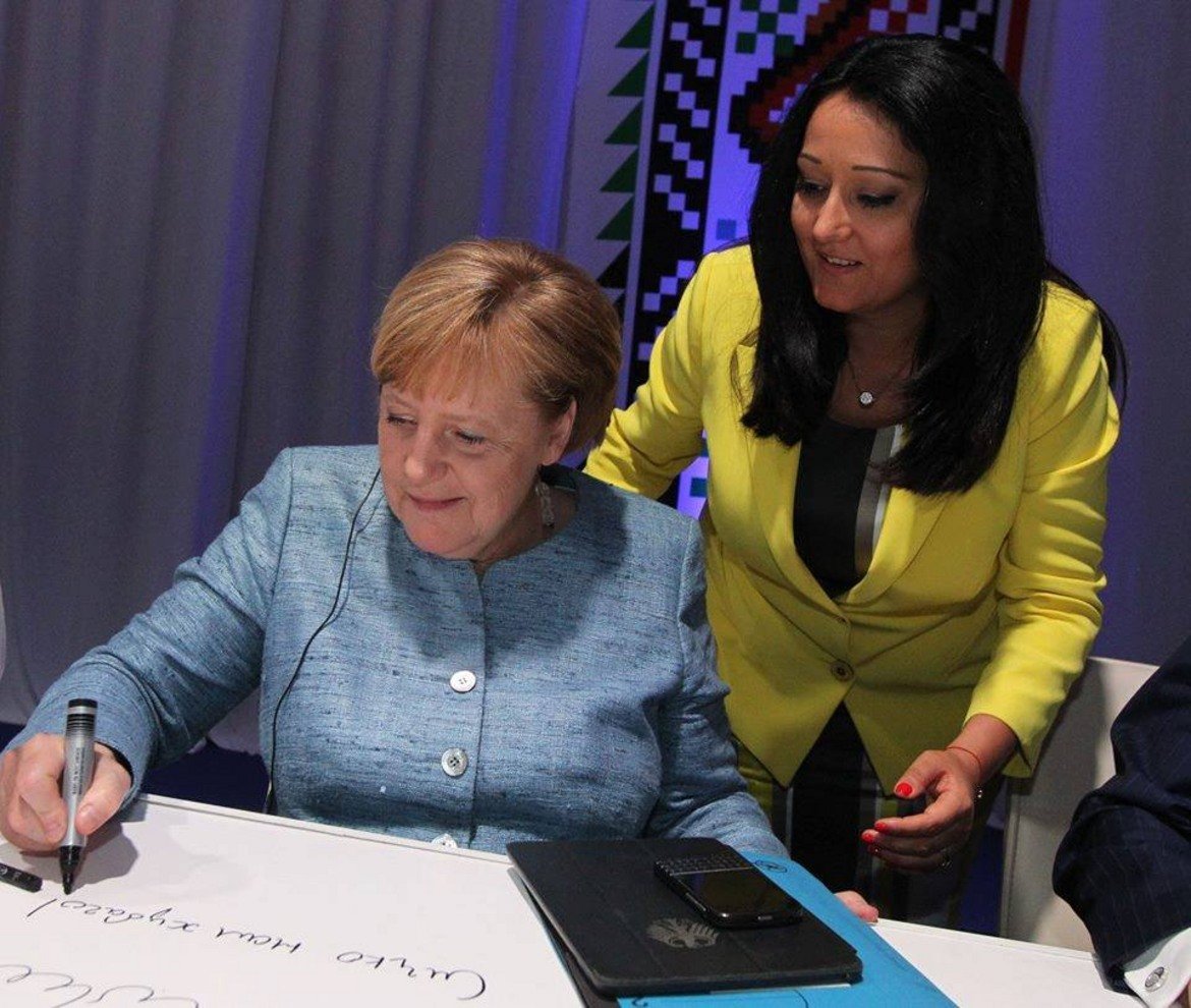 Ангела Меркел оставя посланието си до България: "Сичко наи хубаго"