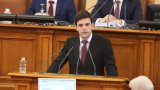 Според Мирослав Иванов пред опозицията в момента няма кандидатури, които да са по-добри от вече бившия председател на НС