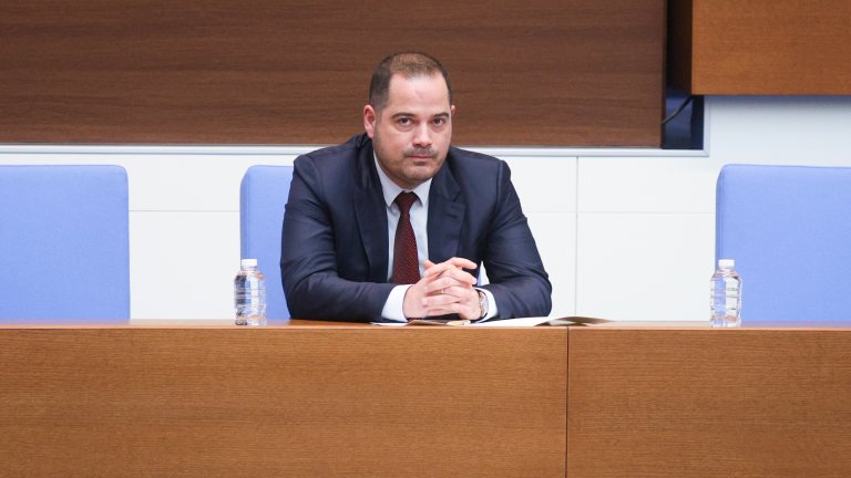Вътрешният министър не одобрява промените в движението в центъра на София