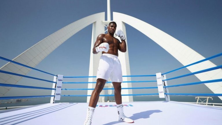 "Ако веднъж спечеля 10 млн. паунда, за следващата битка целта ми ще бъде да взема десет пъти повече. А ако получа 100 млн., тогава защо да не посегна към милиард?", разсъждава Антъни.