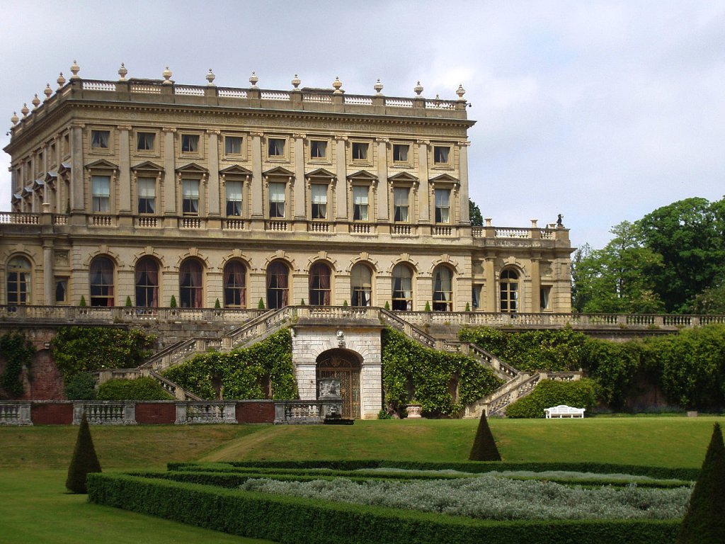 Cliveden,_June_2005