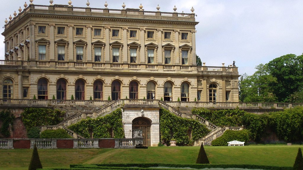 Cliveden,_June_2005