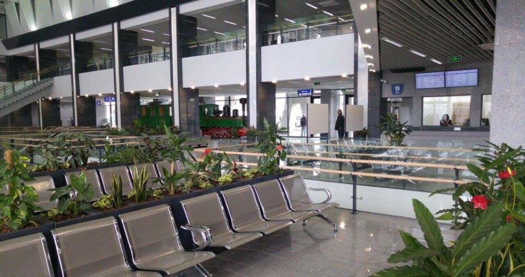 Ето как изглежда обновената Централна гара в София