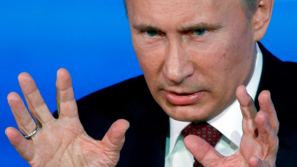 Vladimir Putin speaks at press conference in Moscow