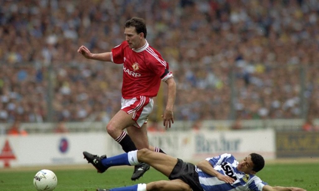 Ицо беше контузен, Хюз искаше да мъсти, а "белите ангели" спасиха Фърги по дяволски