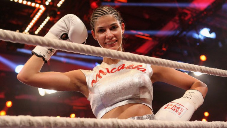 Най-горещата фенка на Германия