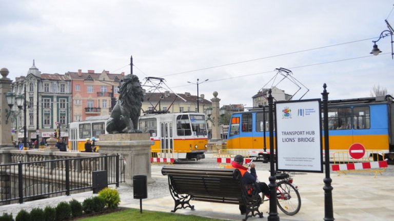 Лъвовете символизират българските революционери
