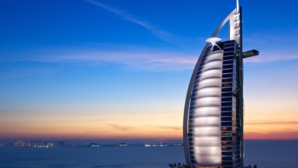 Burj-Al-Arab-Hotel-Dubai-United-Arab-Emirates-1024x1280