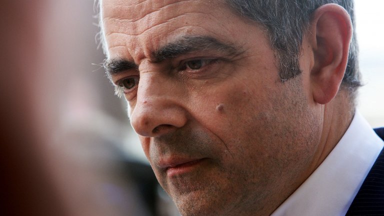 "Като средновековна тълпа са, която търси кого да хвърли на клада", казва британецът за крайните мнения онлайн.