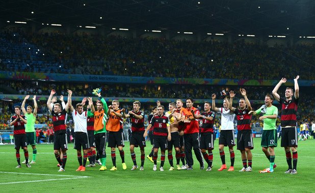 Апокалипсис! Германия се изгаври с Бразилия - 7:1