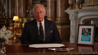 Речта на новия монарх беше насочена към приемствеността с управлението на майка му, кралица Елизабет II