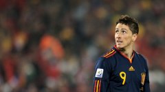 Торес се бори за мястото си в националния отбор на Испания и в Челси